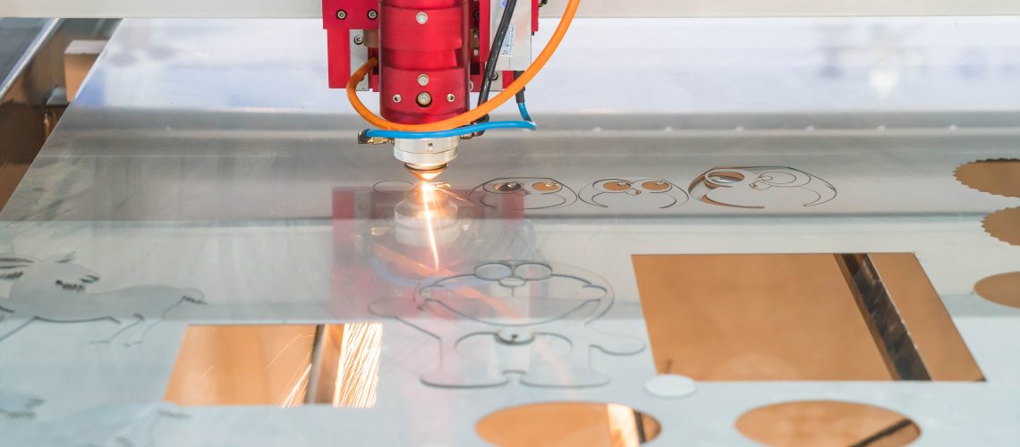 corte y doblado láser